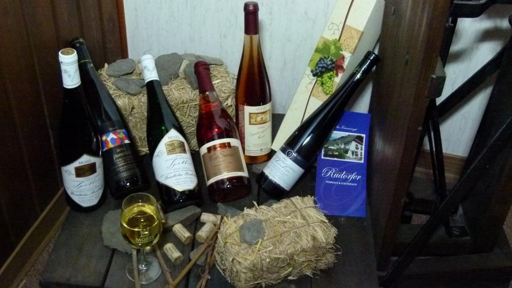 Ferienweingut Rudorfer Hotel Valwig Bagian luar foto